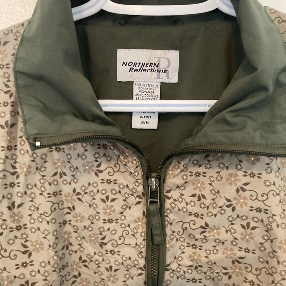 ‘Cottagecore’ women’s jacket - Picture 4 of 6